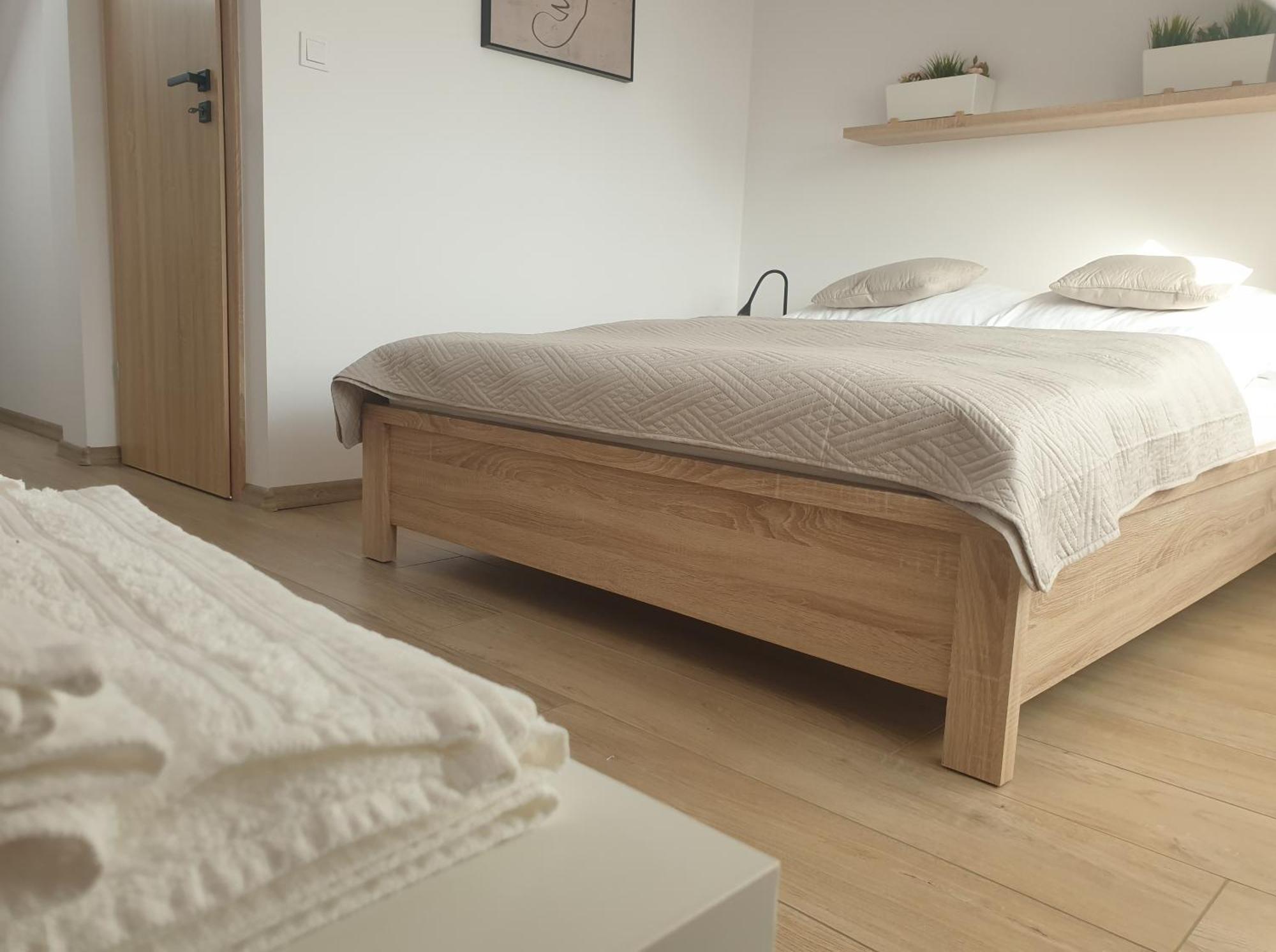 Near The Airport- Apartments Cracovie Extérieur photo